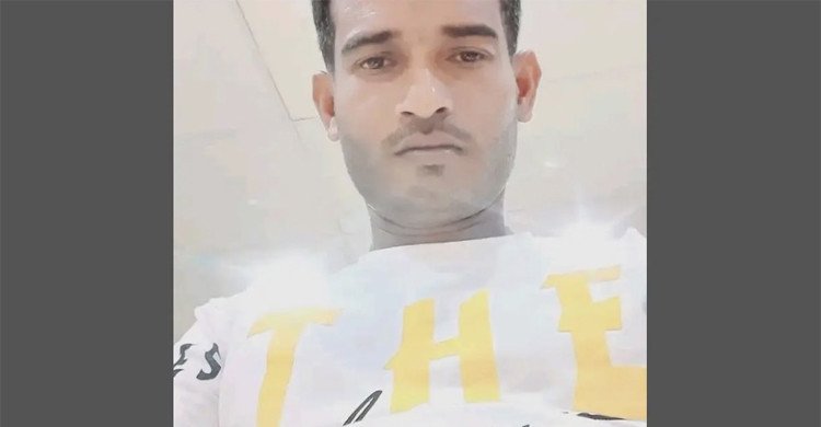 বিমানে মায়ের মৃত্যু, ওমানে মরদেহ রেখে চট্টগ্রামে ফিরতে হলো ছেলেকে